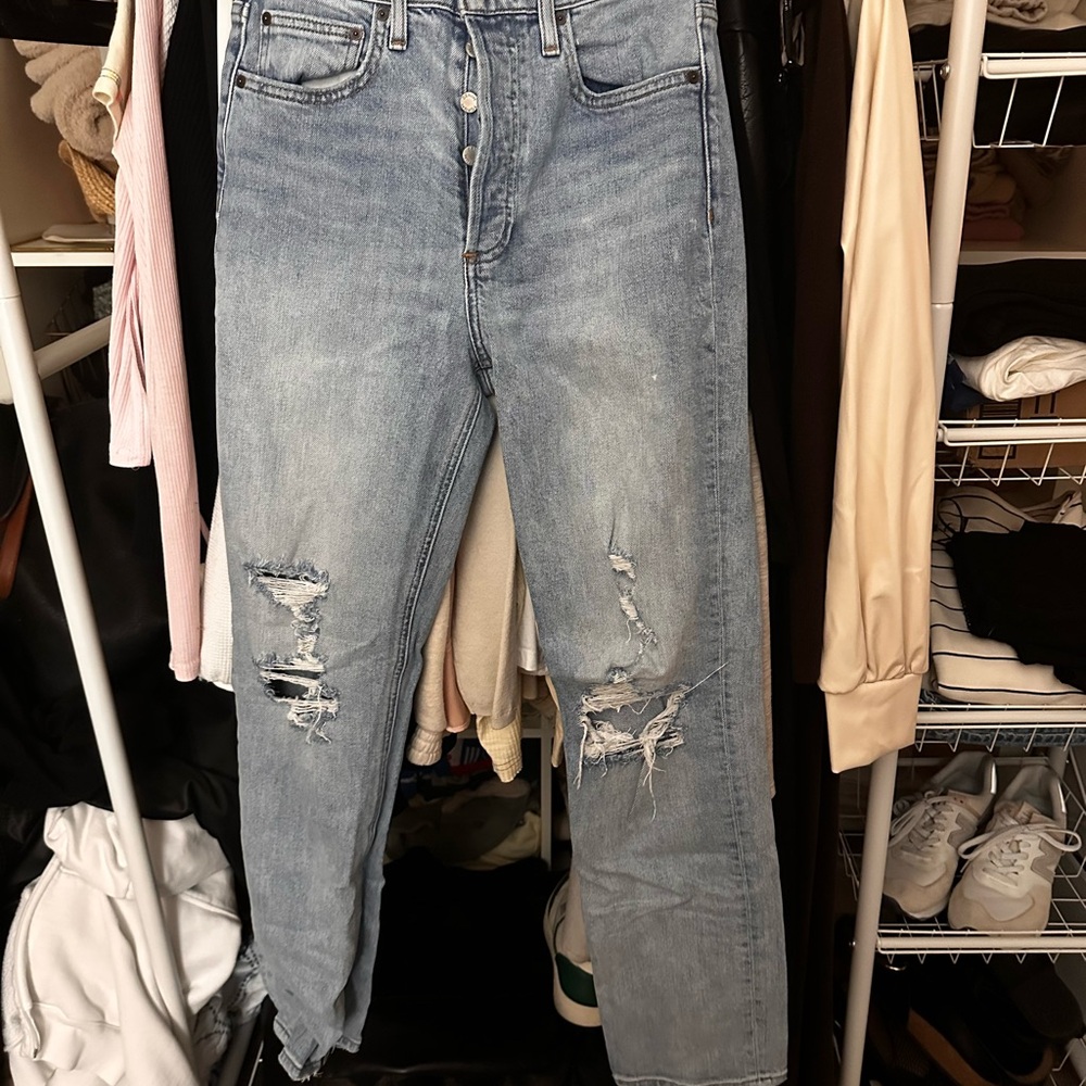Women's Distressed Blue Jeans